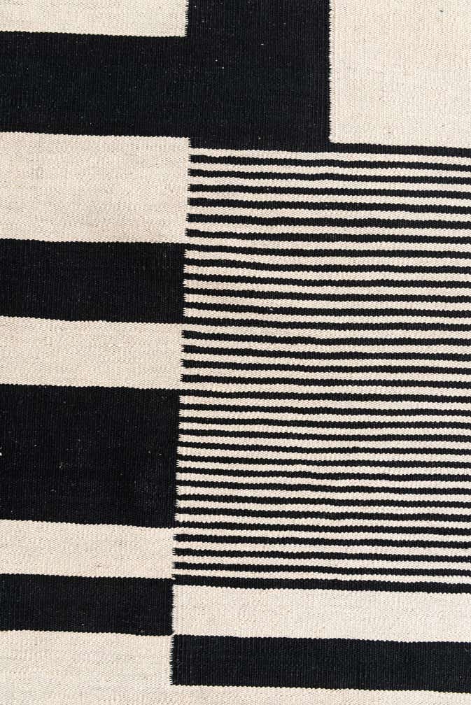 4' 9 x 6' 9 Hand Woven Kilim Modern Wool Rug