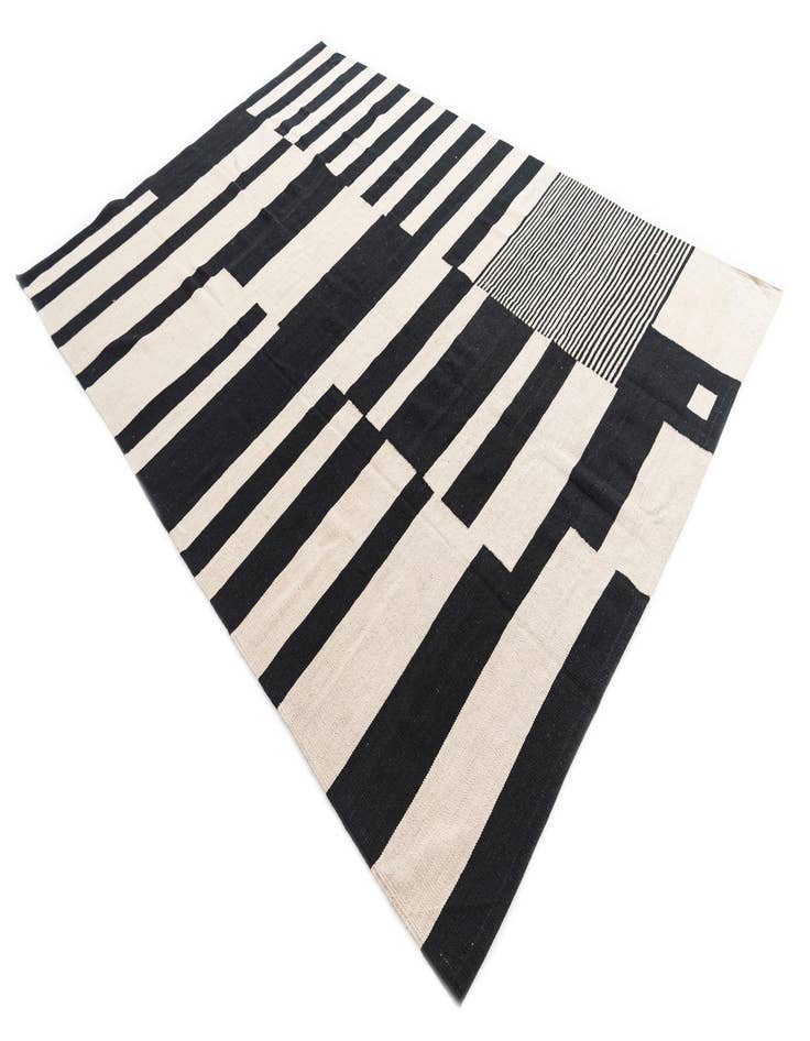 Detail image of 6' 9 x 10' 7  Hand Woven Kilim Modern Wool Rug