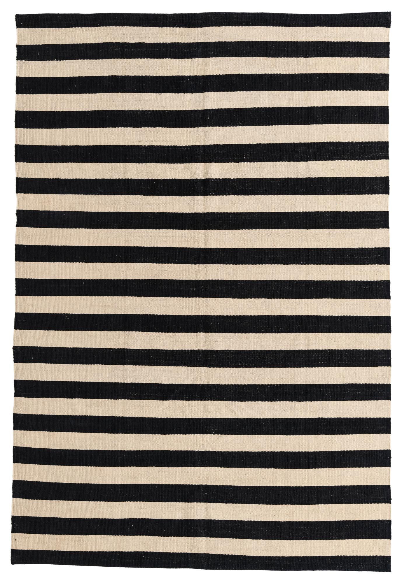 5' 6 x 8' 1 Hand Woven Kilim Modern Wool Rug