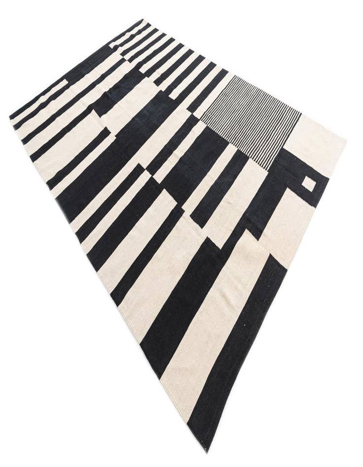 Detail image of 6' 7 x 9' 10  Hand Woven Kilim Modern Wool Rug