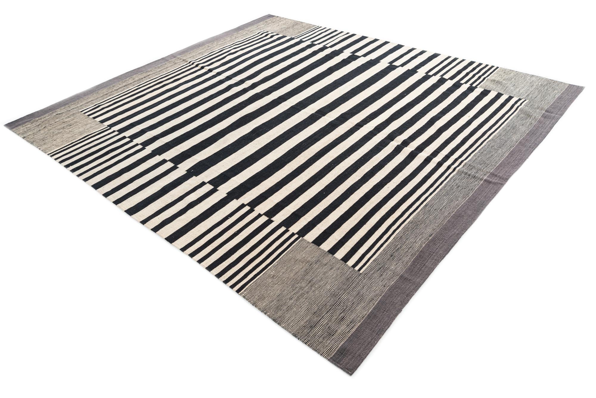 8' 6 x 9' 3 Hand Woven Kilim Modern Wool Rug