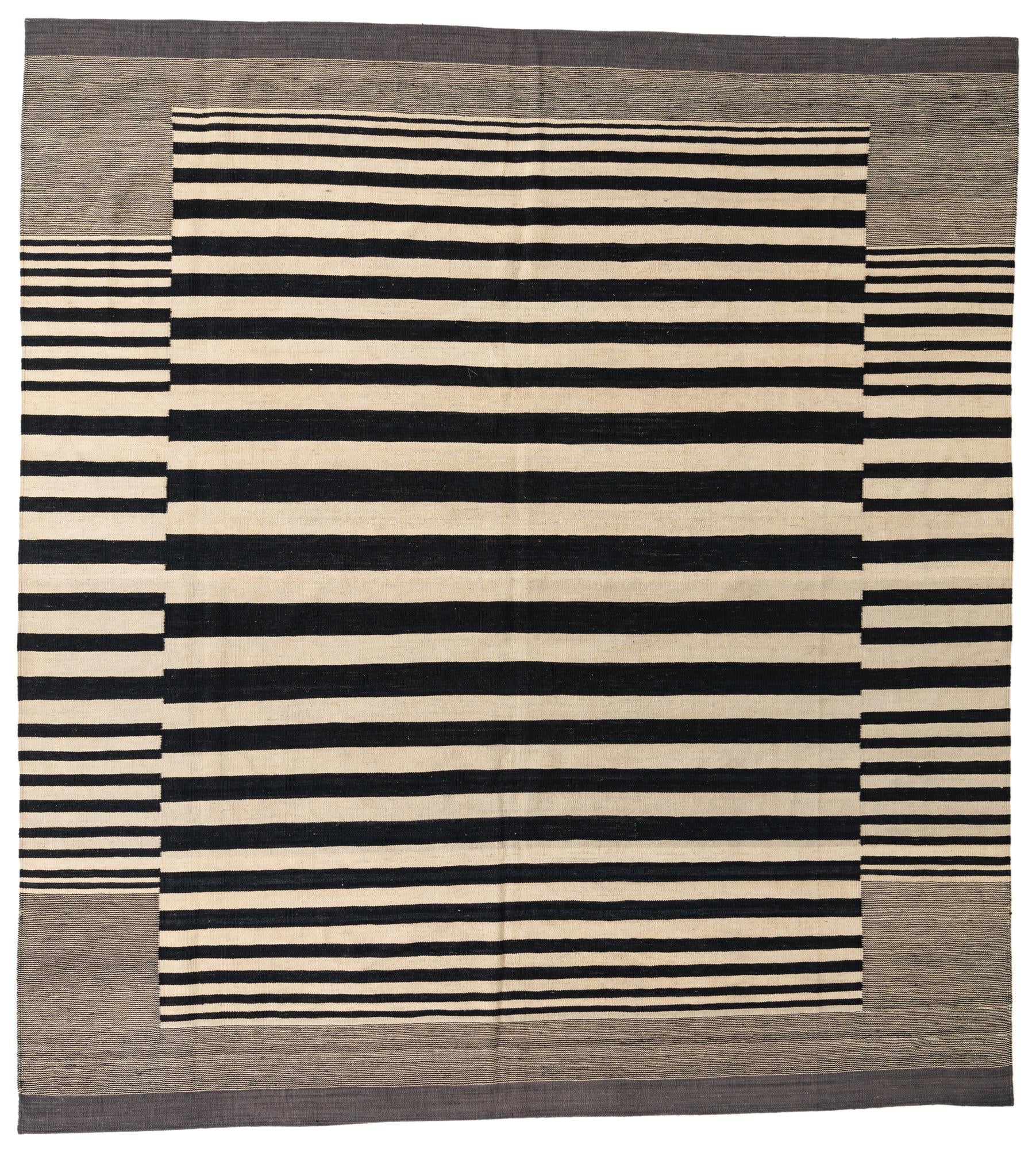 8' 6 x 9' 3 Hand Woven Kilim Modern Wool Rug