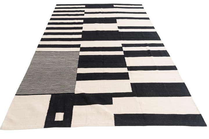 6' 7 x 9' 9 Hand Woven Kilim Modern Wool Rug