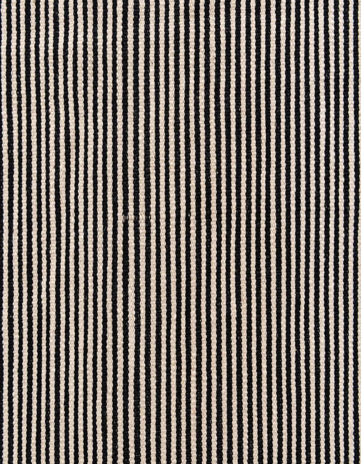 Detail image of 6' 7 x 9' 9  Hand Woven Kilim Modern Wool Rug