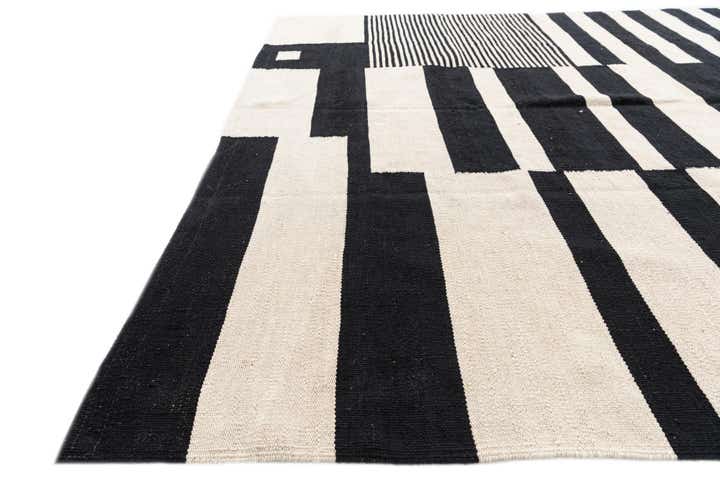 5' 7 x 7' 9 Hand Woven Kilim Modern Wool Rug