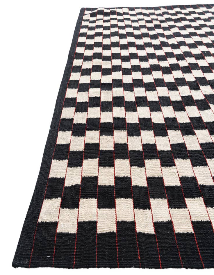 Detail image of 5' 9 x 7' 8  Hand Woven Kilim Modern Wool Rug