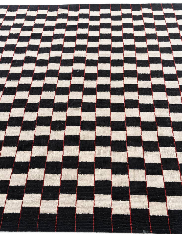 Detail image of 5' 9 x 7' 8  Hand Woven Kilim Modern Wool Rug