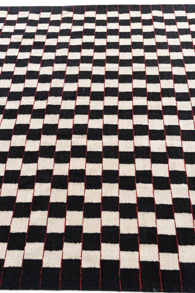 Detail image of 5' 9 x 7' 8 Hand Woven Kilim Modern Wool Rug