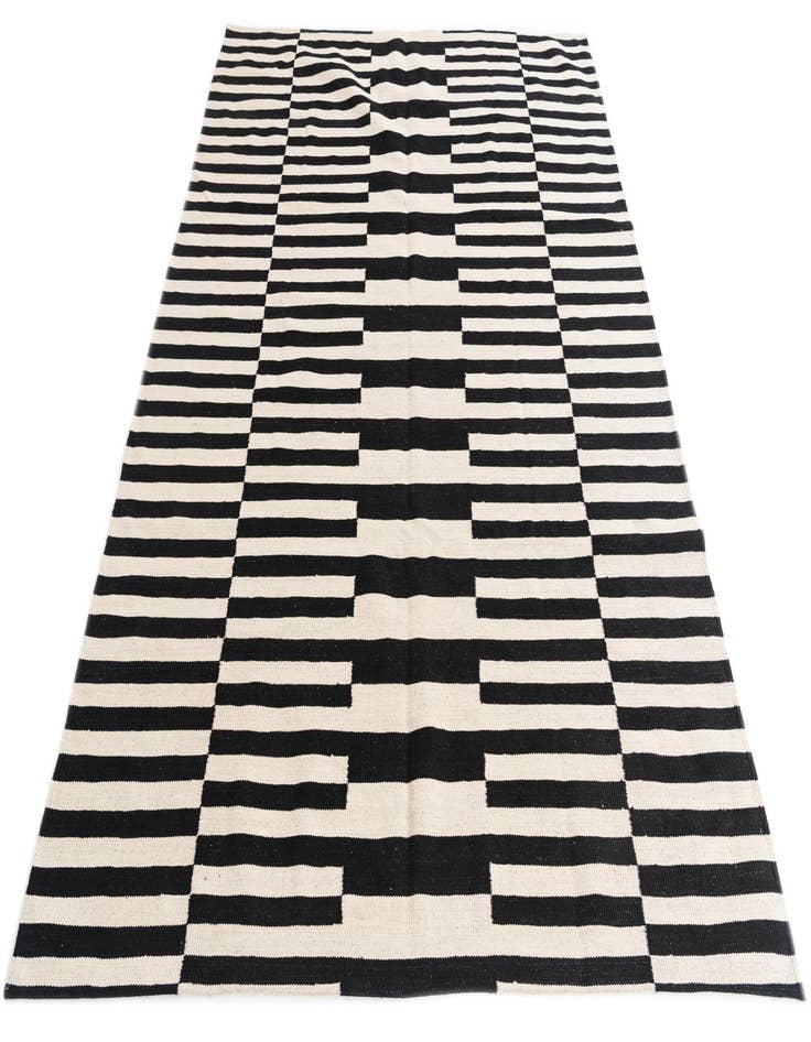 Detail image of 5' 9 x 7' 9  Hand Woven Kilim Modern Wool Rug