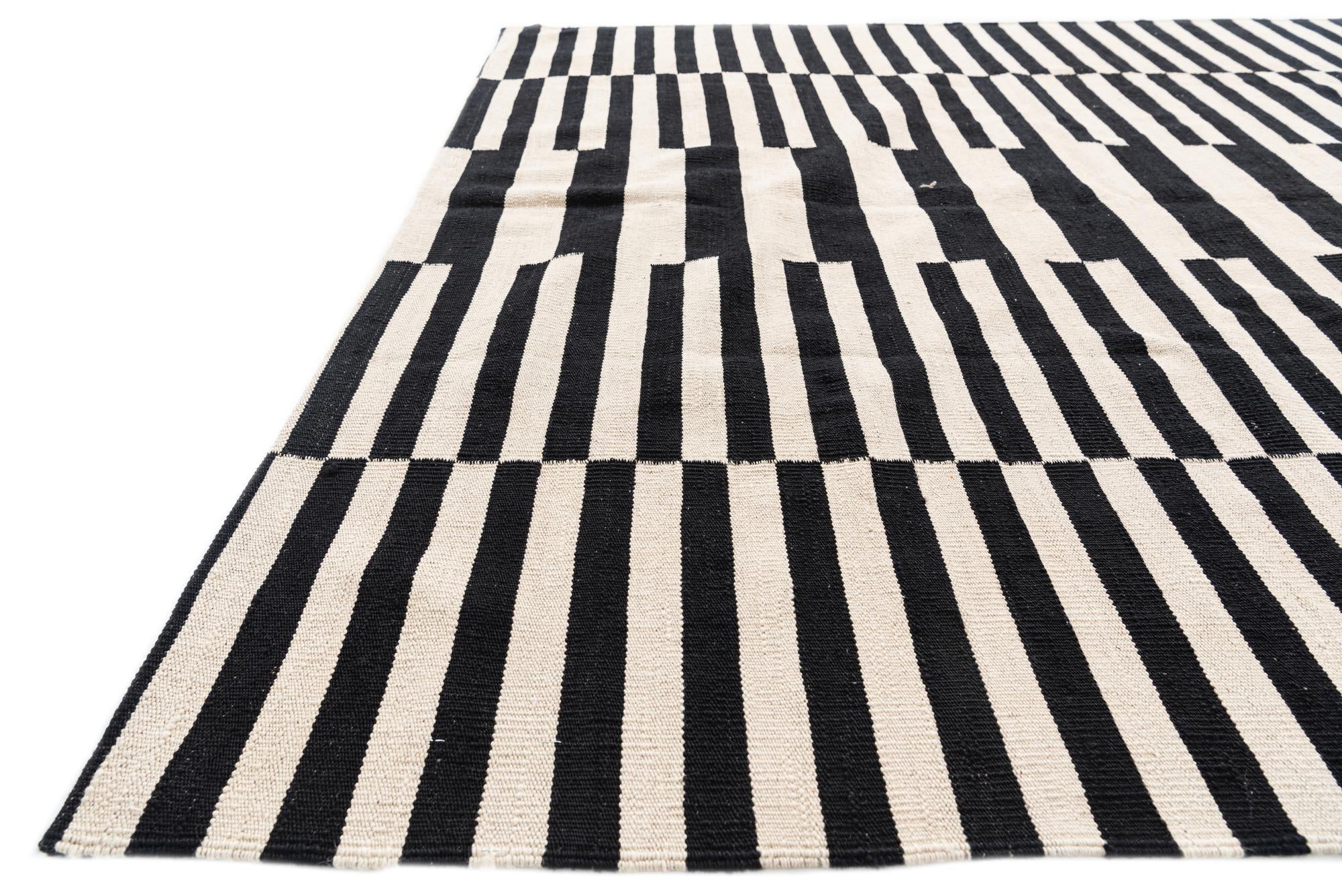 5' 8 x 7' 7 Hand Woven Kilim Modern Wool Rug
