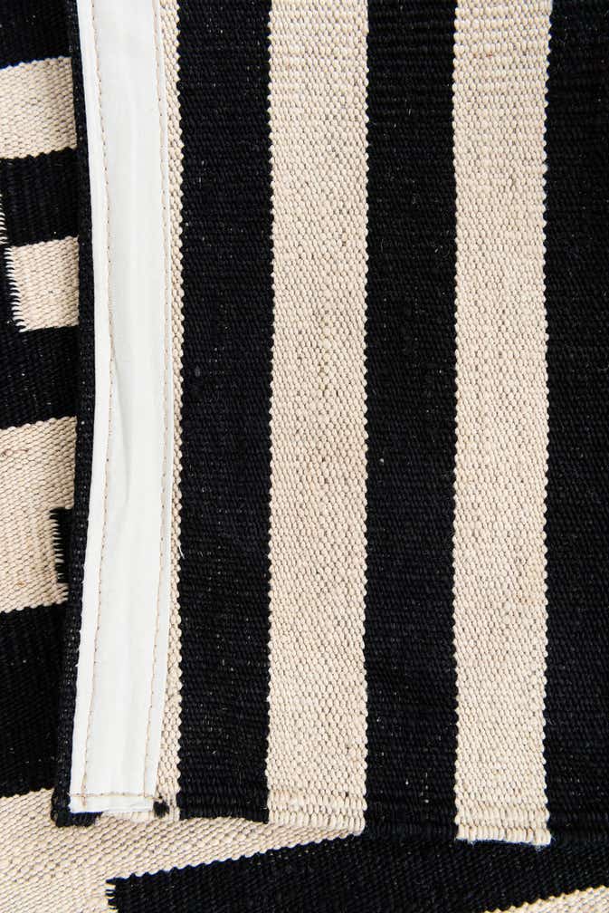 5' 8 x 7' 7 Hand Woven Kilim Modern Wool Rug