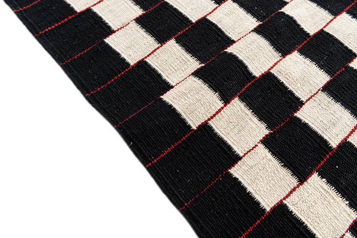 Detail image of 5' 10 x 7' 6 Hand Woven Kilim Modern Wool Rug