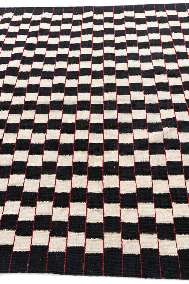 Detail image of 5' 9 x 7' 8 Hand Woven Kilim Modern Wool Rug