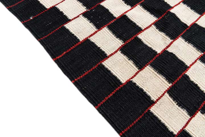 5' 9 x 7' 8 Hand Woven Kilim Modern Wool Rug