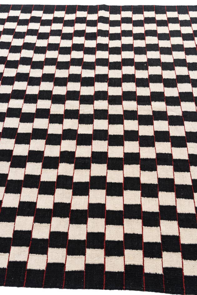 Detail image of 5' 7 x 7' 8 Hand Woven Kilim Modern Wool Rug