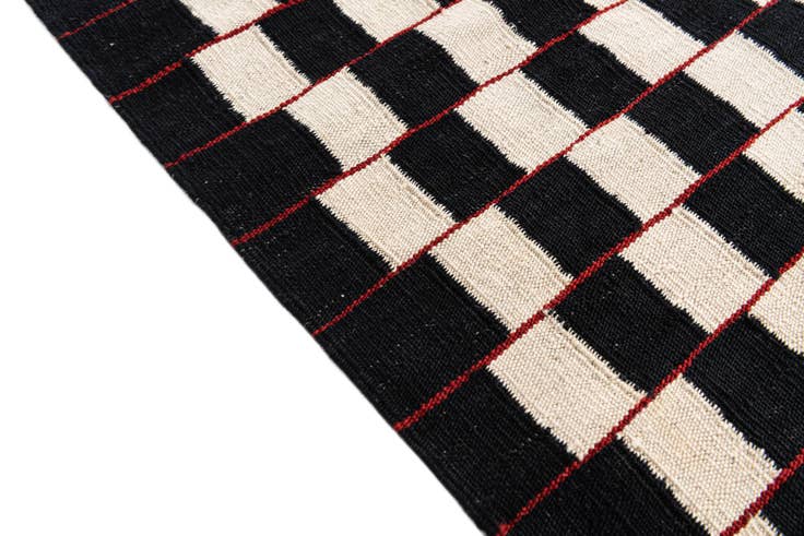 Detail image of 5' 7 x 7' 8 Hand Woven Kilim Modern Wool Rug