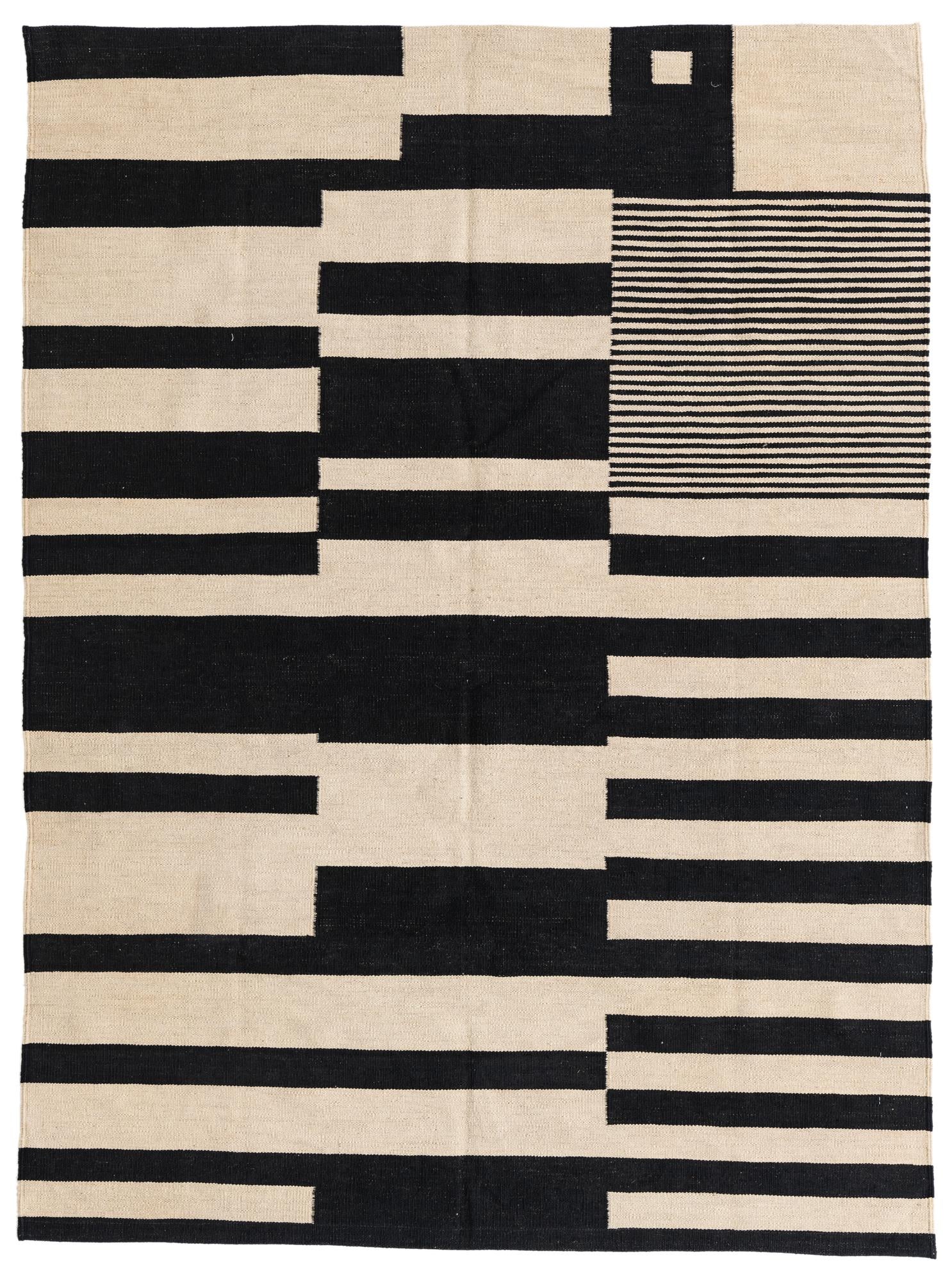 5' 1 x 6' 10 Hand Woven Kilim Modern Wool Rug