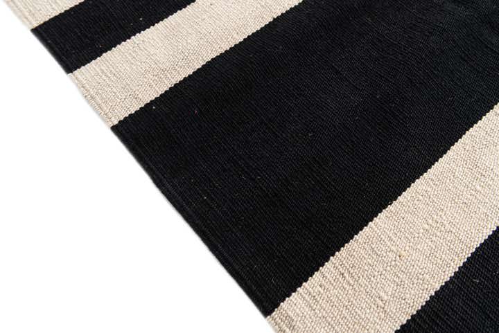 5' 8 x 7' 9 Hand Woven Kilim Modern Wool Rug