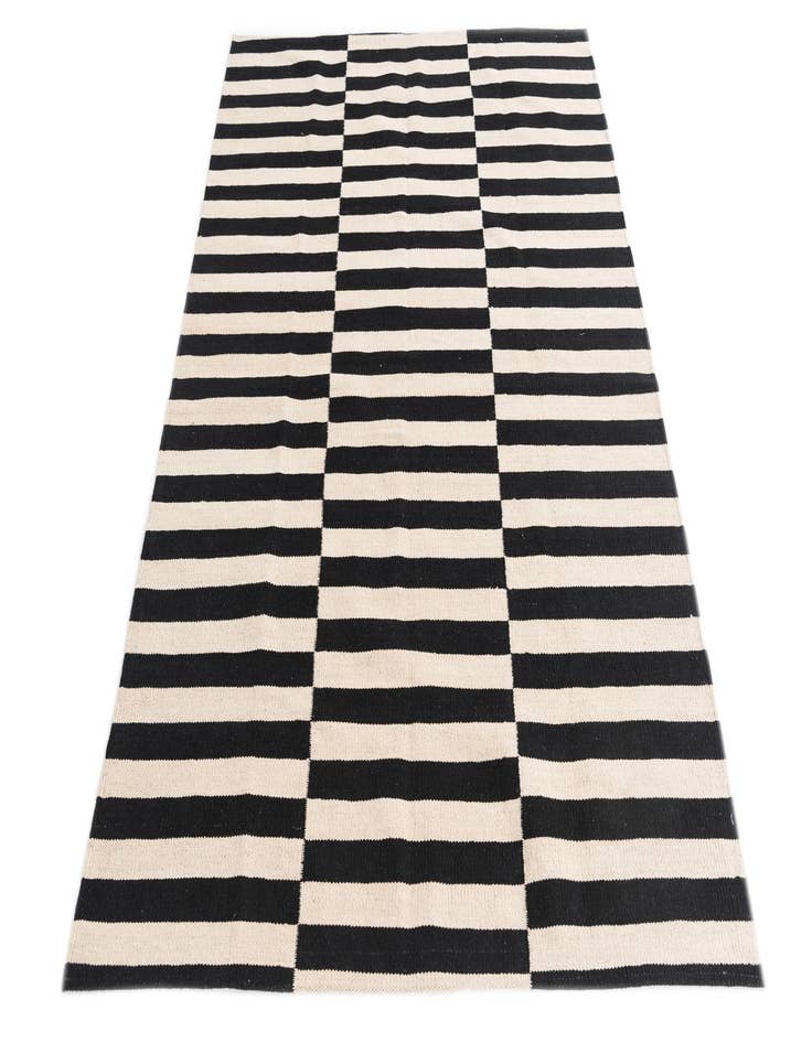 Detail image of 3' 1 x 5' 9  Hand Woven Kilim Modern Wool Rug