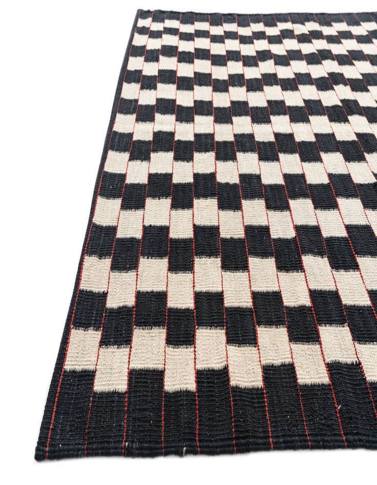 Detail image of 4' 4 x 5' 7  Hand Woven Kilim Modern Wool Rug