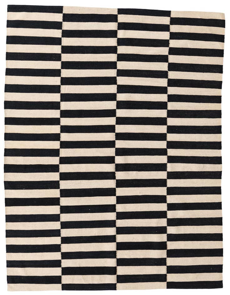 Detail image of 5' 6 x 7' 9 Hand Woven Kilim Modern Wool Rug