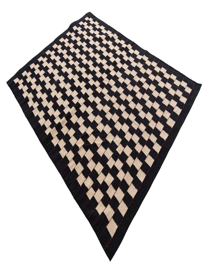 Detail image of 4' 10 x 6' 5  Hand Woven Kilim Modern Wool Rug