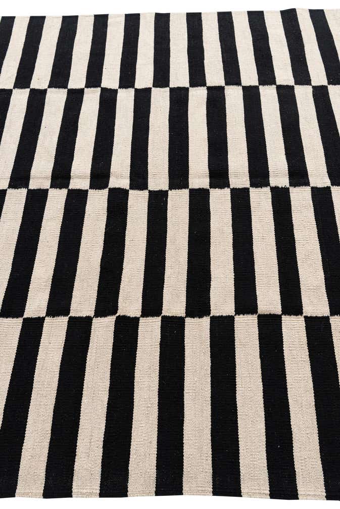 5' 7 x 7' 9 Hand Woven Kilim Modern Wool Rug