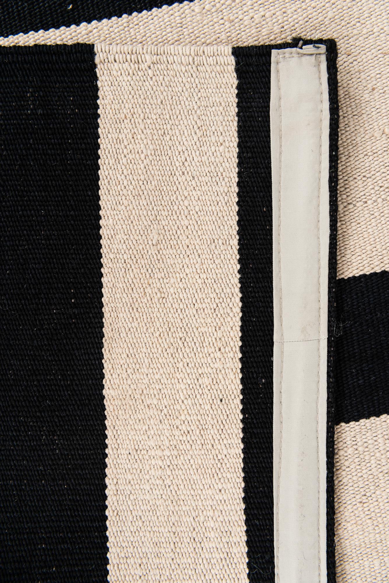 6' 7 x 9' 9 Hand Woven Kilim Modern Wool Rug