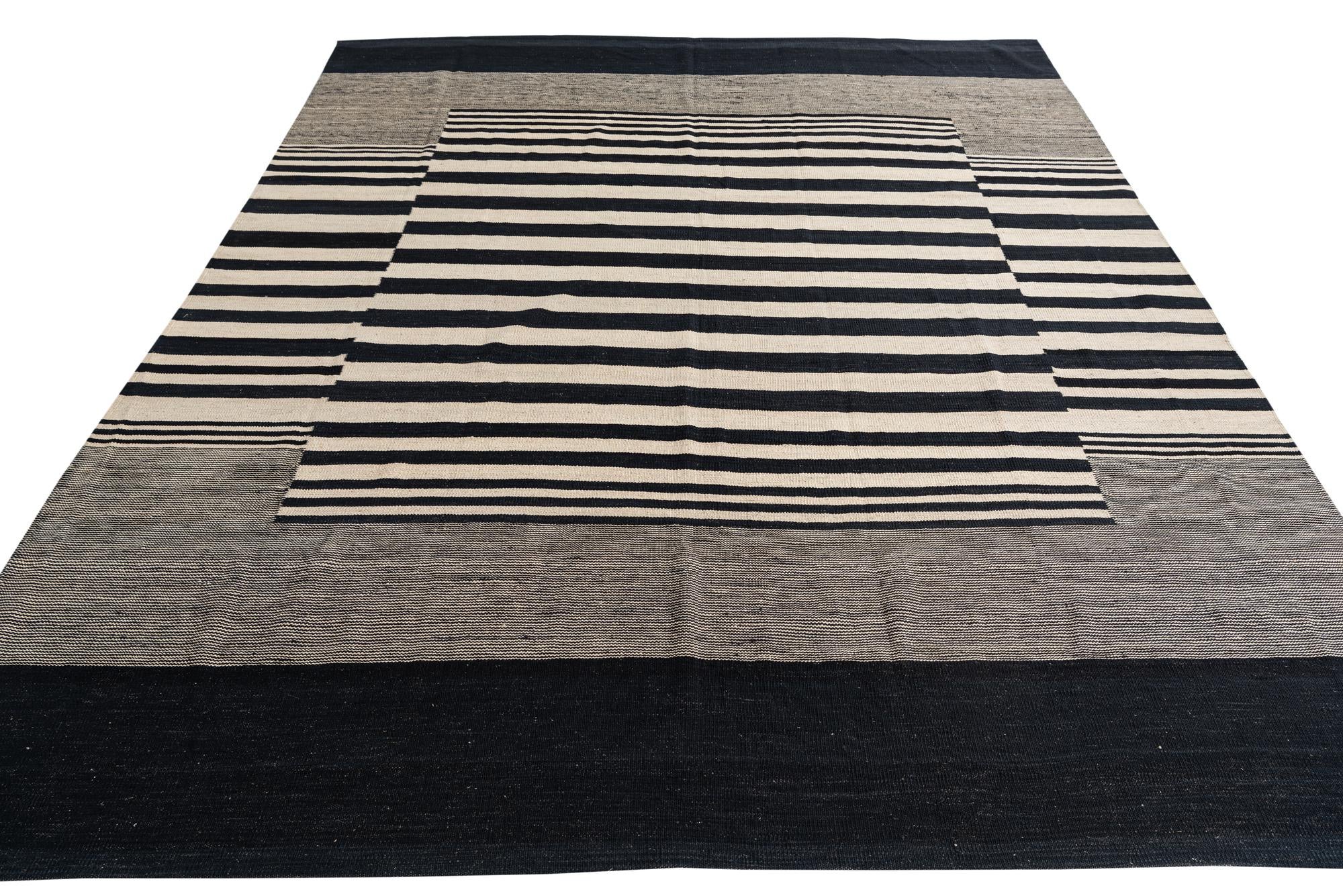 8' 3 x 9' 6 Hand Woven Kilim Modern Wool Rug
