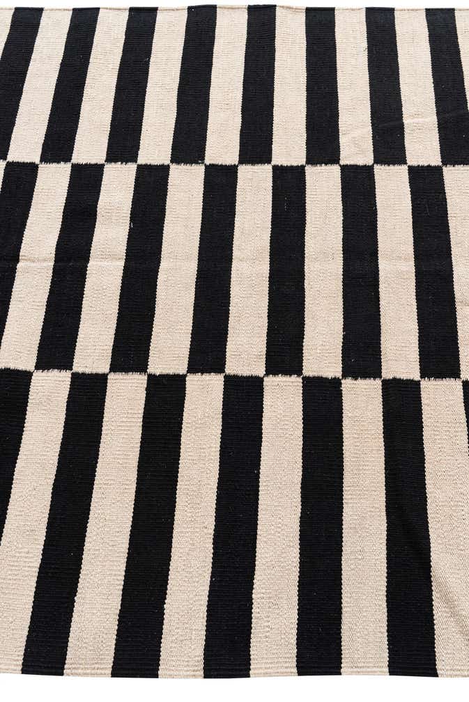 4' 2 x 6' Hand Woven Kilim Modern Wool Rug