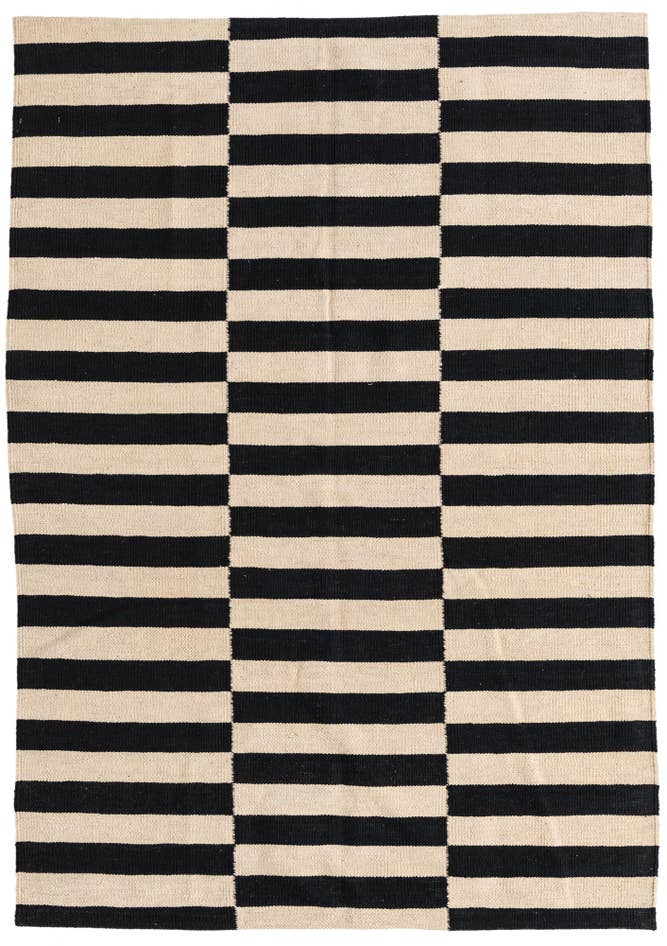 Detail image of 4' 2 x 6' Hand Woven Kilim Modern Wool Rug