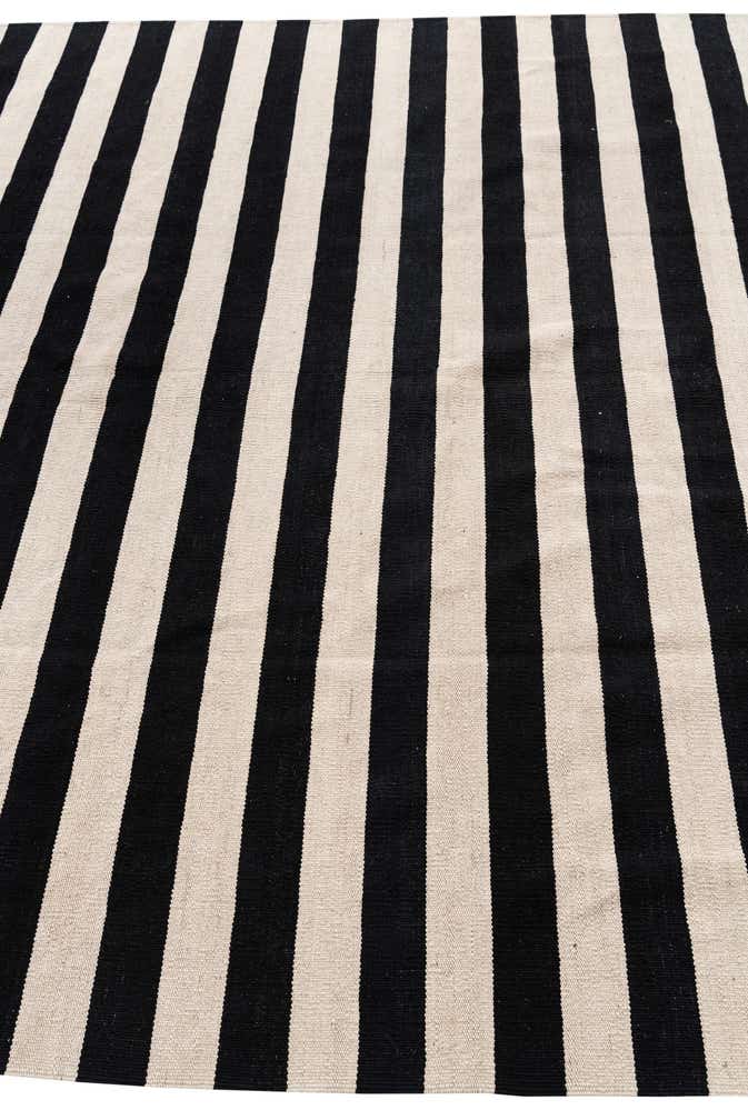 6' 8 x 9' 9 Hand Woven Kilim Modern Wool Rug