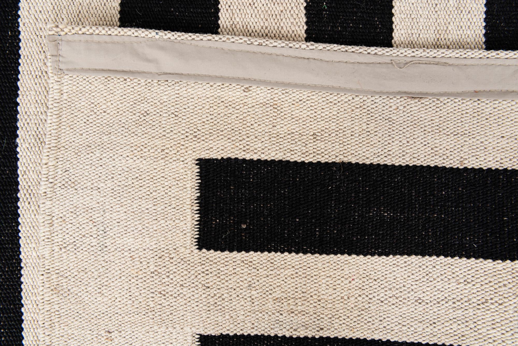 6' 7 x 9' 9 Hand Woven Kilim Modern Wool Rug