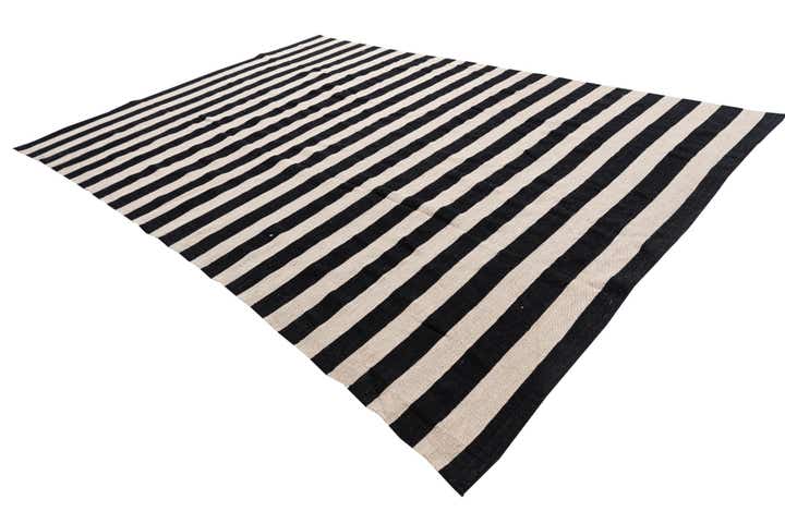 6' 7 x 9' 7 Hand Woven Kilim Modern Wool Rug