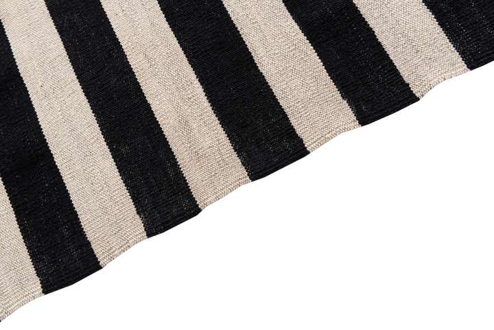 6' 7 x 9' 7 Hand Woven Kilim Modern Wool Rug