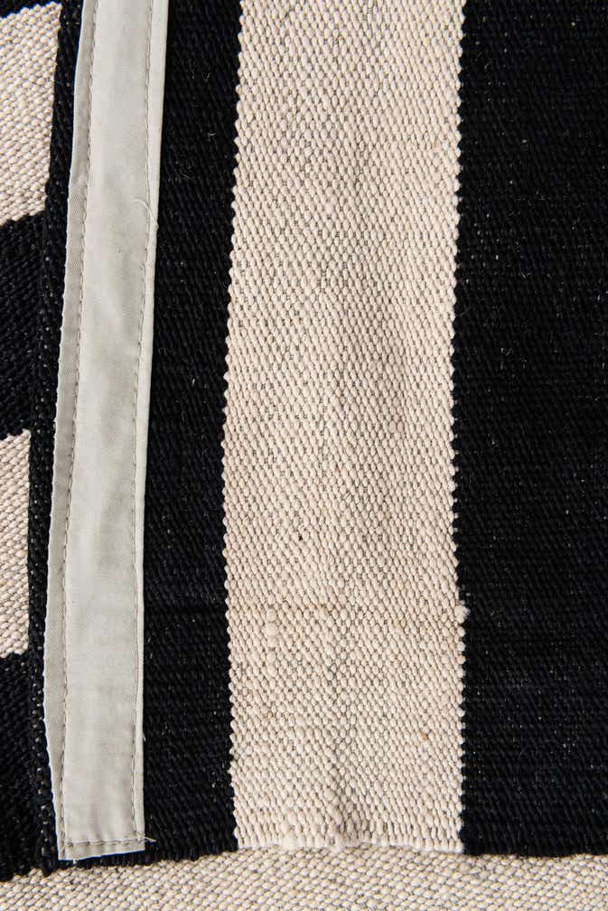 6' 7 x 9' 7 Hand Woven Kilim Modern Wool Rug