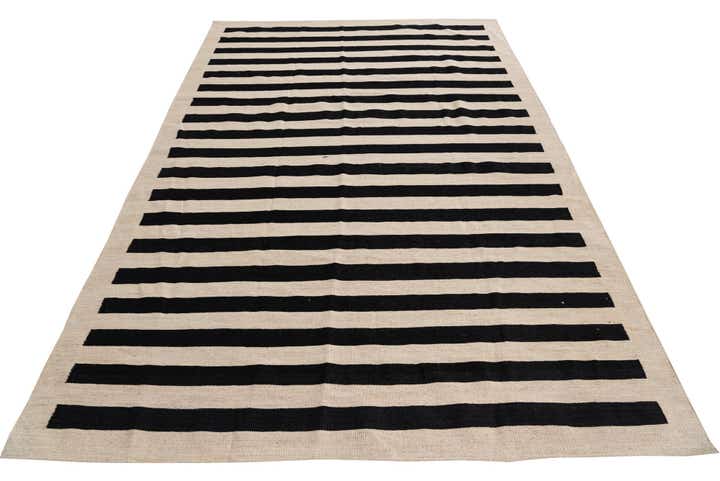 6' 8 x 9' 10 Hand Woven Kilim Modern Wool Rug