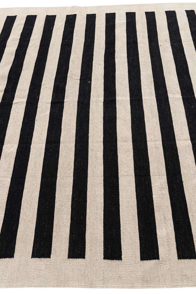 6' 6 x 9' 8 Hand Woven Kilim Modern Wool Rug