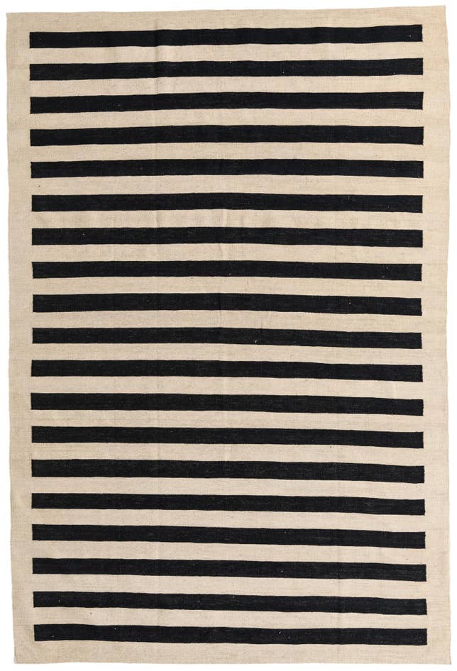 Detail image of 6' 6 x 9' 8 Hand Woven Kilim Modern Wool Rug