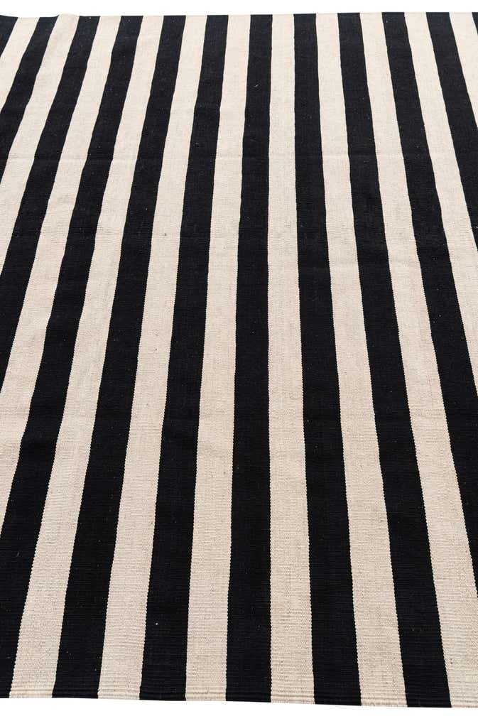 6' 9 x 9' 8 Hand Woven Kilim Modern Wool Rug