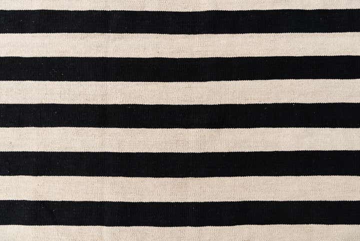 6' 9 x 9' 8 Hand Woven Kilim Modern Wool Rug