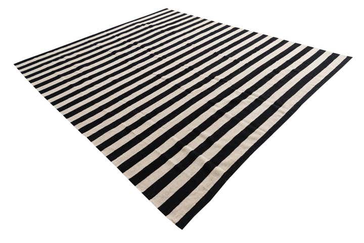 8' 4 x 9' 9 Hand Woven Kilim Modern Wool Rug