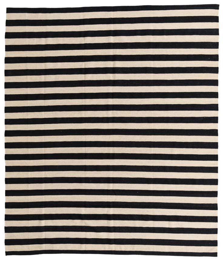 Detail image of 8' 4 x 9' 9 Hand Woven Kilim Modern Wool Rug