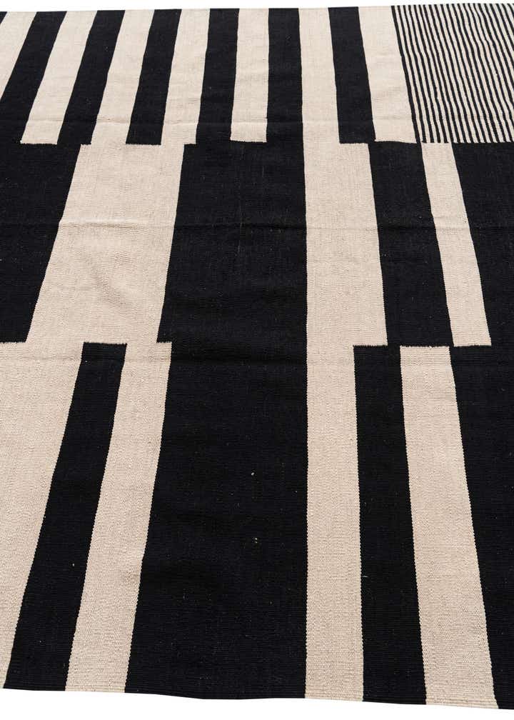 6' 9 x 9' 8 Hand Woven Kilim Modern Wool Rug
