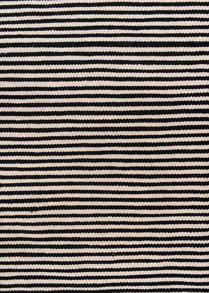 6' 9 x 9' 8 Hand Woven Kilim Modern Wool Rug