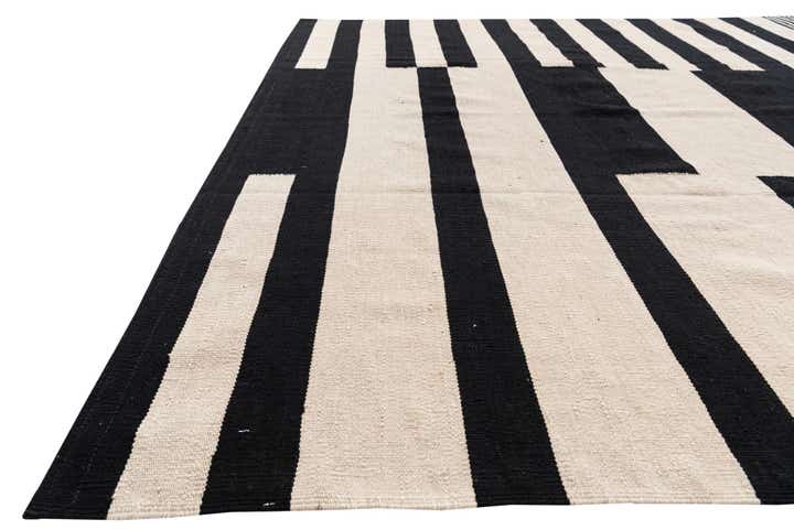 6' 7 x 9' 10 Hand Woven Kilim Modern Wool Rug