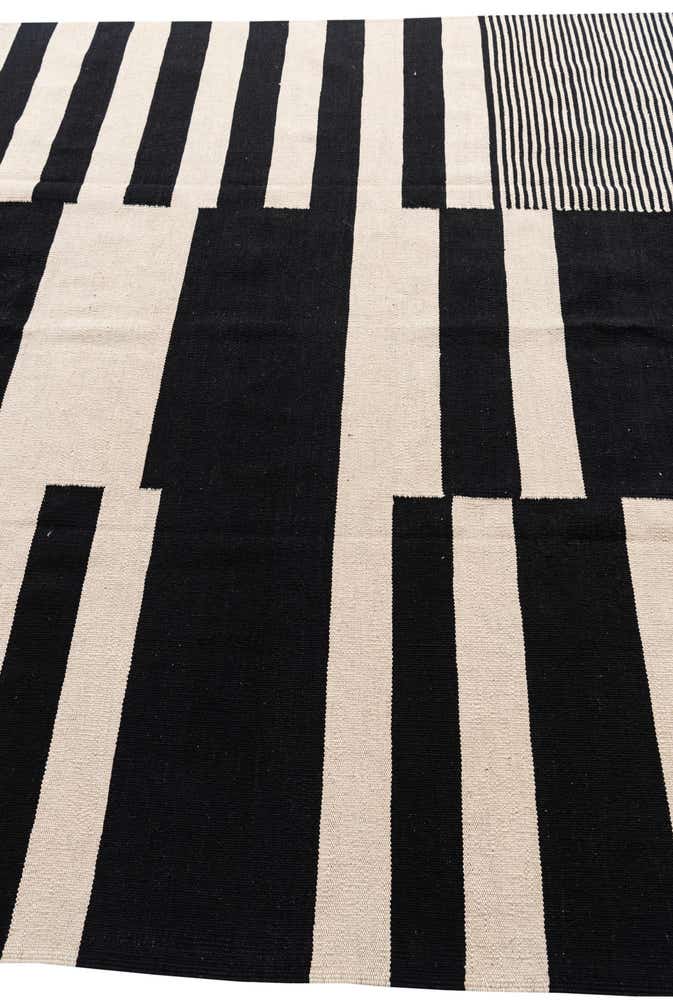 6' 7 x 9' 10 Hand Woven Kilim Modern Wool Rug
