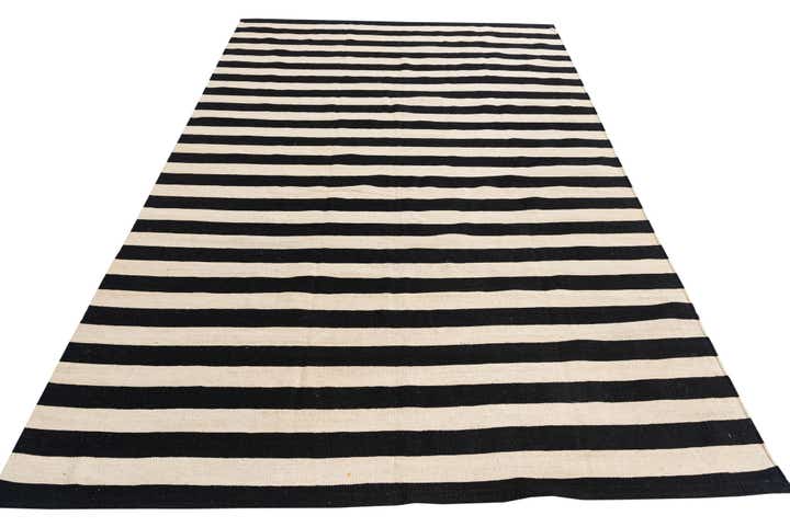 6' 9 x 9' 9 Hand Woven Kilim Modern Wool Rug