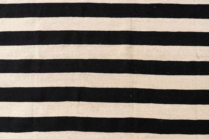 6' 9 x 9' 9 Hand Woven Kilim Modern Wool Rug