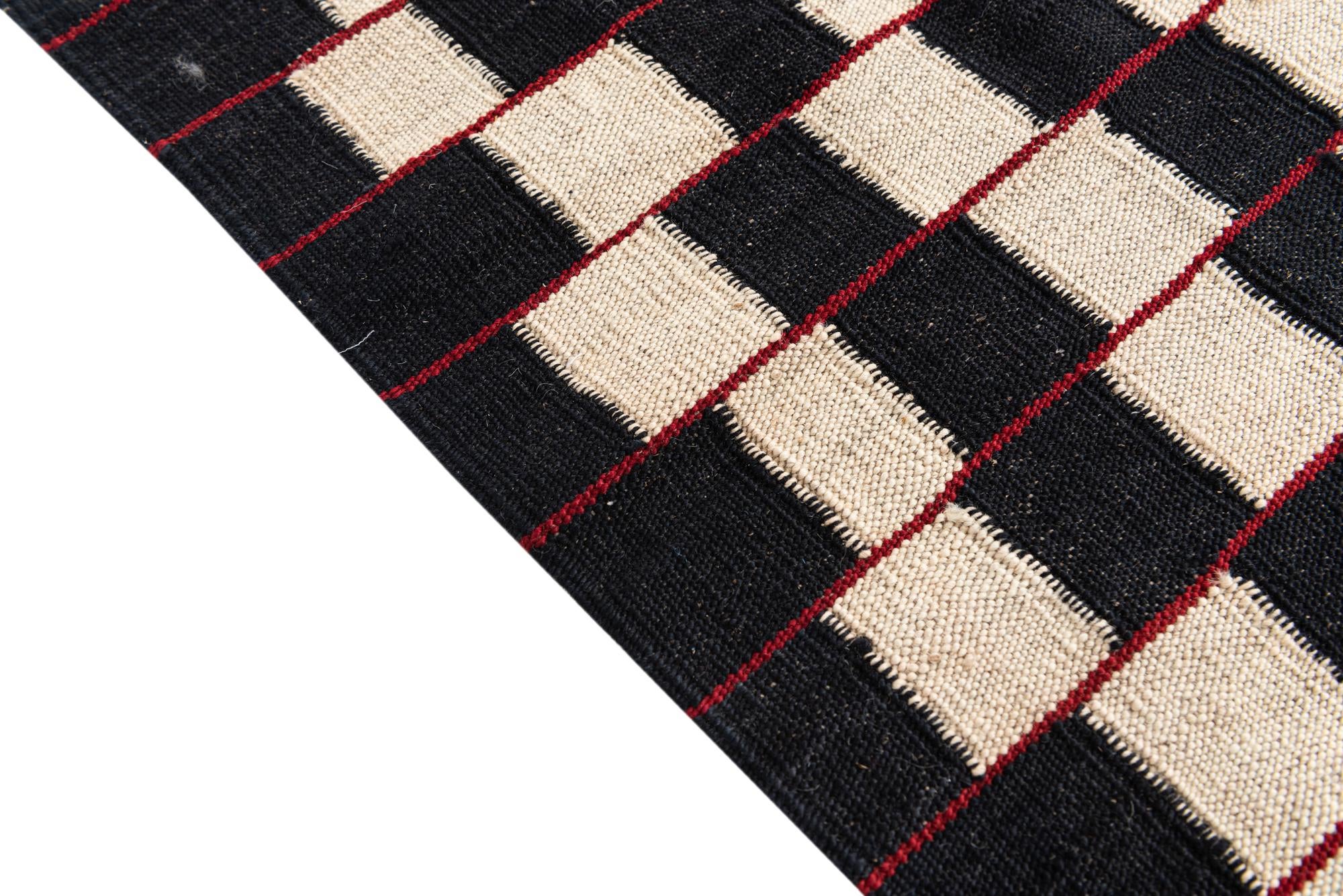 5' 1 x 6' 2 Hand Woven Kilim Modern Wool Rug